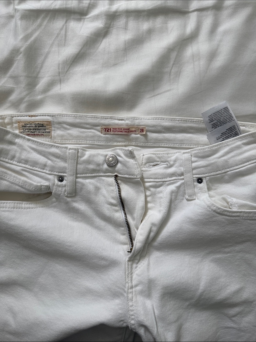 Levi's 721 Skinny Jeans in White